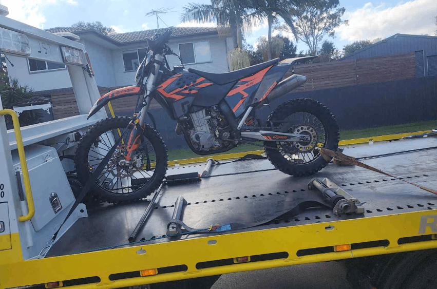 Motorcycle and scooter towing Narangba